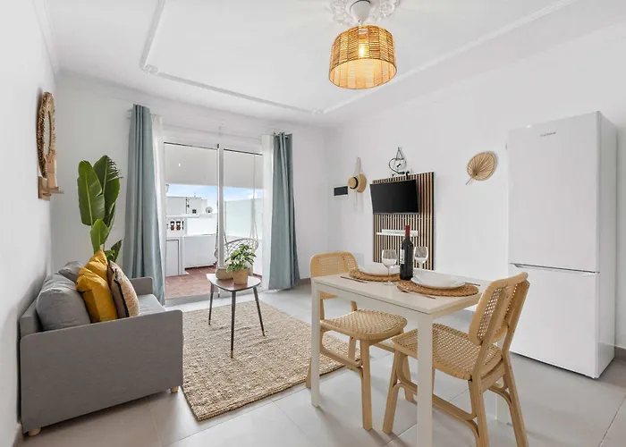 Apartament Bayside Cocoteros Hideaway Palm Sunset