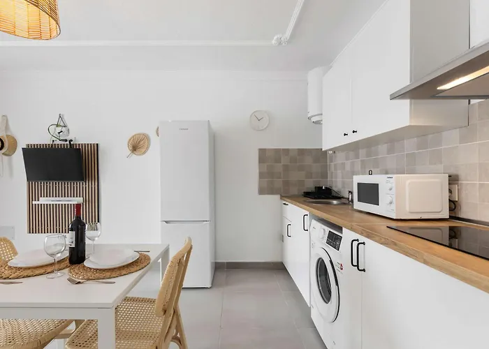 Apartament Bayside Cocoteros Hideaway Palm Sunset *